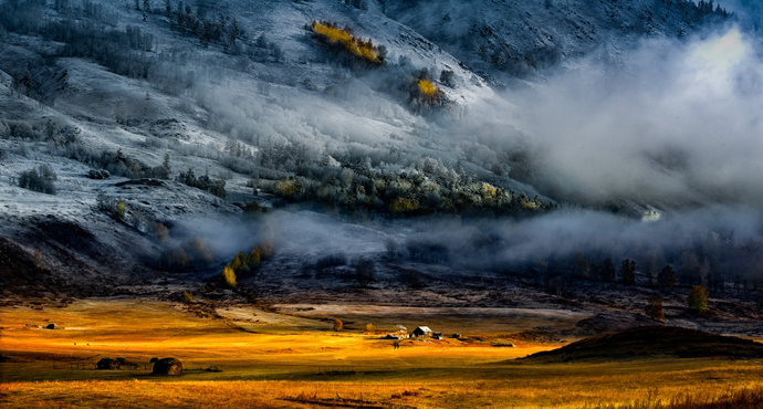  Passing by the West of China —— Photography Exhibition of Tianran