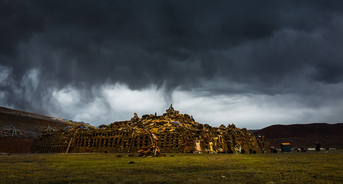  Passing by the West of China —— Photography Exhibition of Tianran