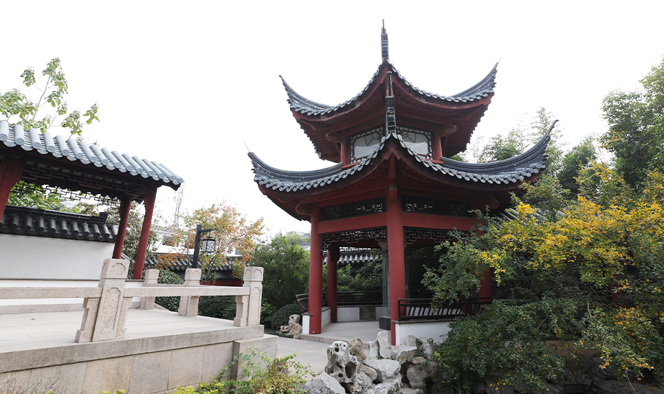  Qianlong Palace and Stele Garden